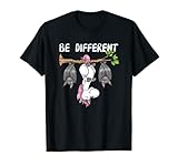Einhorn Fledermaus Märchen Be Different T-Shirt