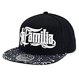 Spaß kostet Snapback La Familia Bandana Look mit fetten 3D Stick